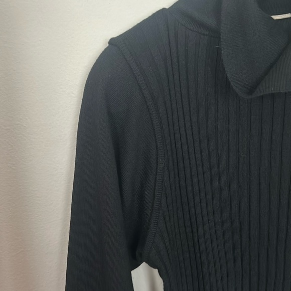 Vintage Liz Claiborne Button Collar Sweater - Picture 4 of 6